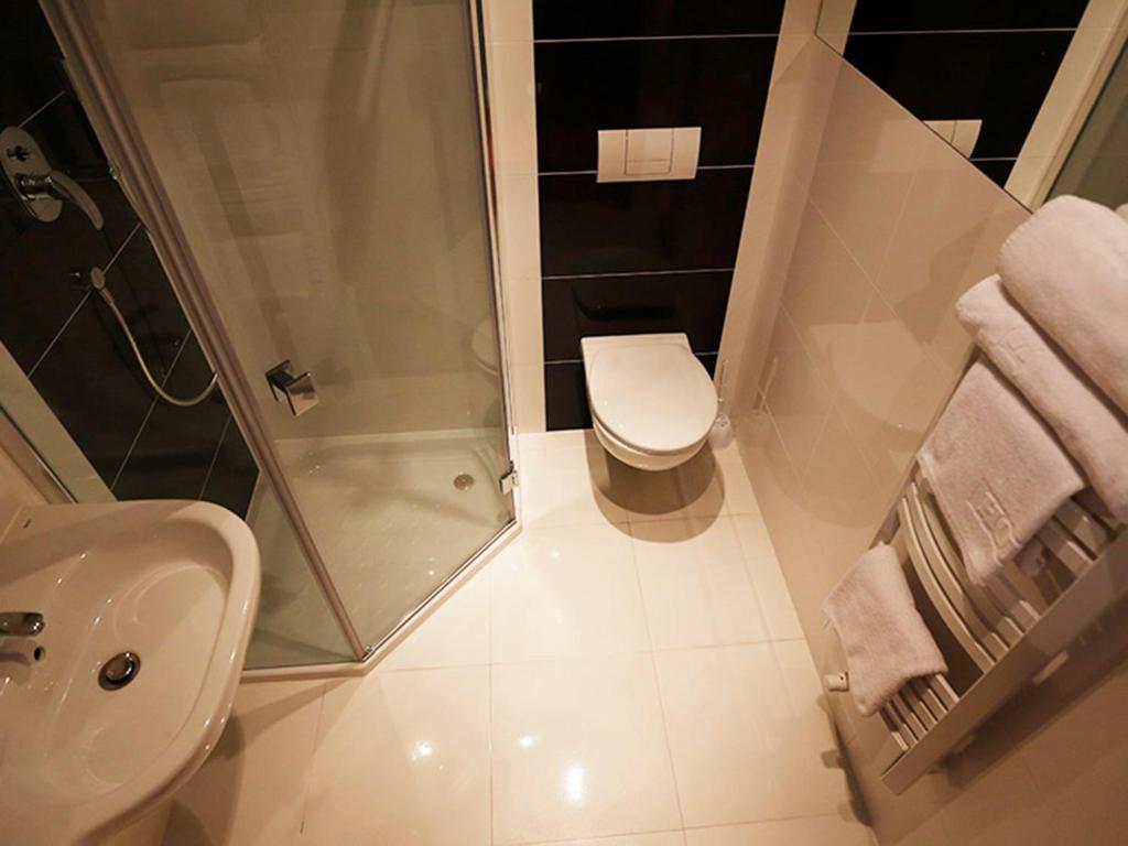 Hotel Otolinski Płock Εξωτερικό φωτογραφία